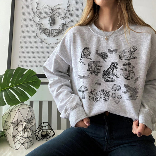 Frog Goblincore Sweatshirt | Cottagecore Cotton Blend Crewneck