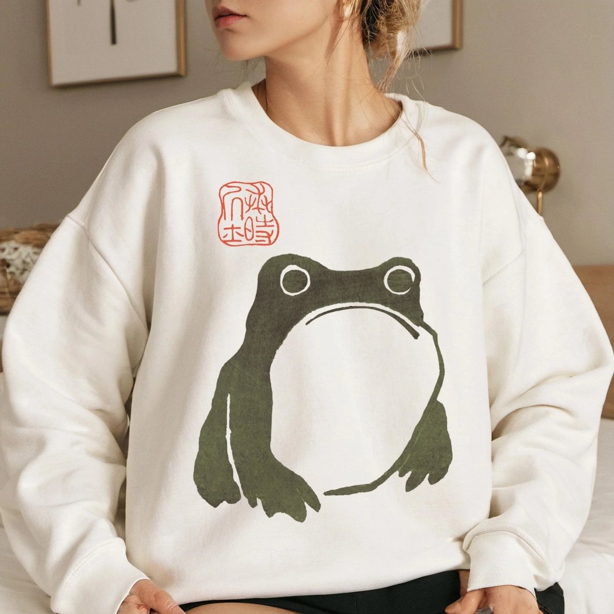 Matsumoto Hoji Frog Sweatshirt | Japanese Art Cotton Blend Crewneck