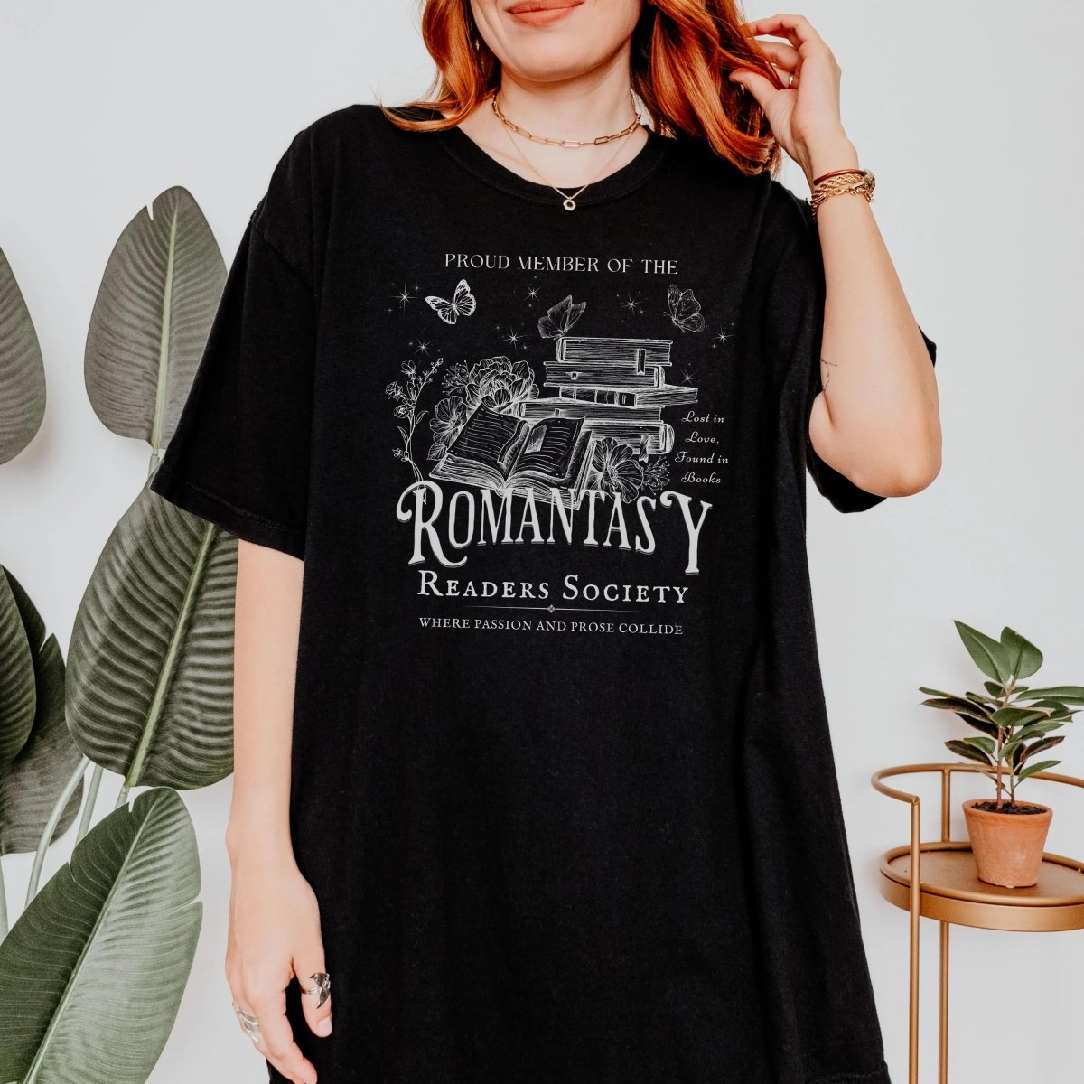 Romantasy Reader Shirt